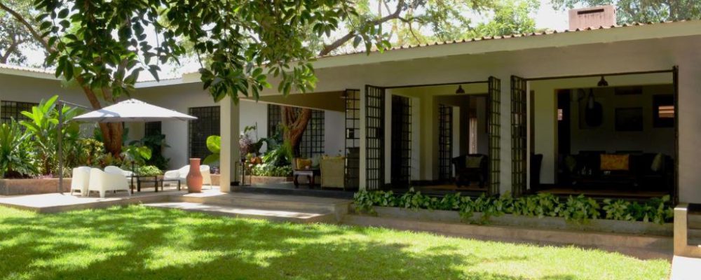 Mitengo House