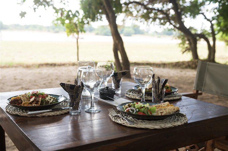 Safari tent