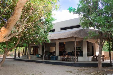 Msandile River Lodge